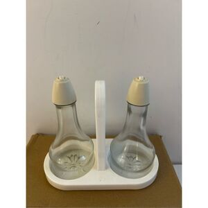 Gemco vintage glass bottles‎ oil vinegar set